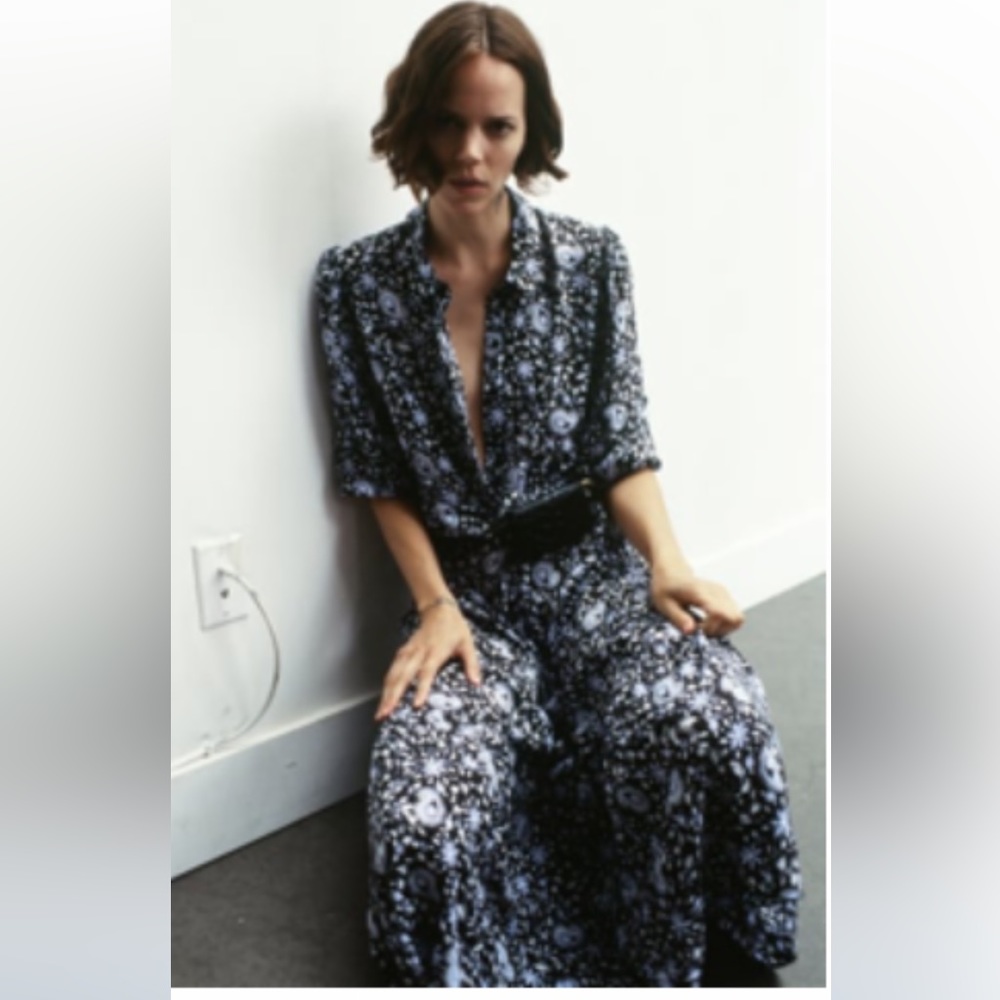 Beautiful Zara Mid dress